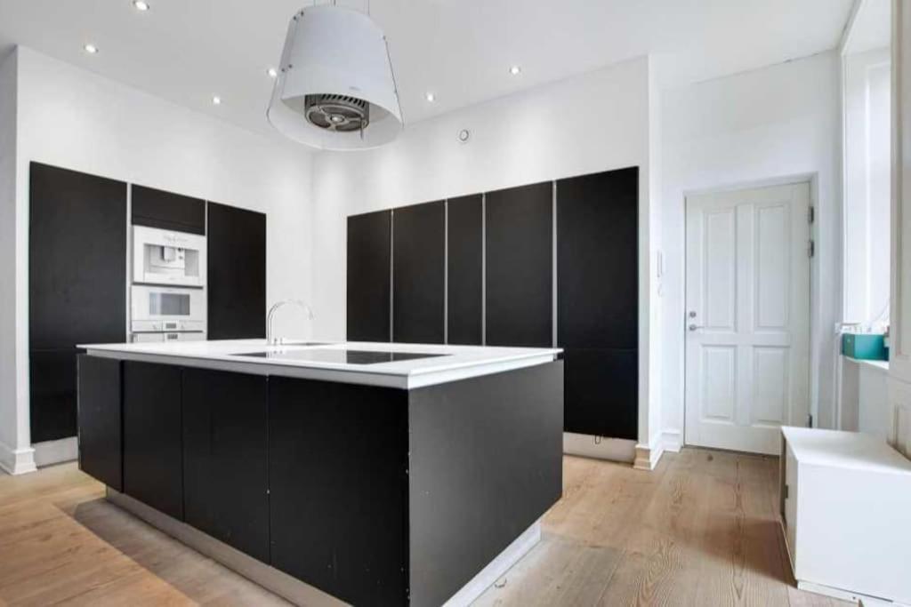 Lejlighed Stylish 2br Flat By The Marble Church *